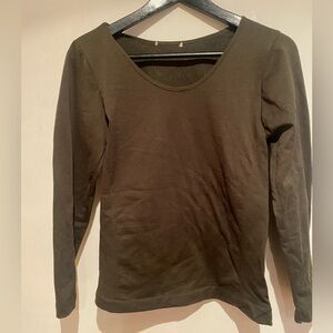 Basic Scoop Neck Top